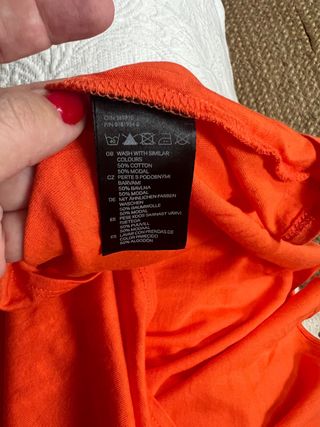 camiseta naranja tallas grandes