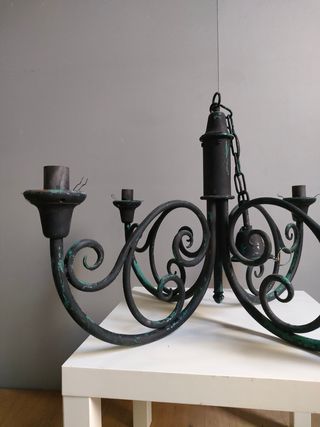 LÁMPARA DE ARAÑA DE HIERRO FORJADO