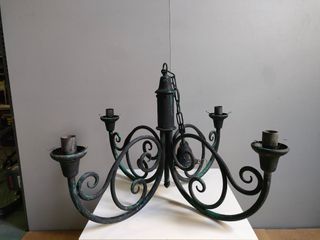 LÁMPARA DE ARAÑA DE HIERRO FORJADO
