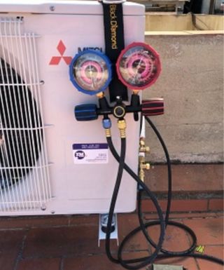Montaje y Recarga AIRES ACONDICIONADOS en Lliria