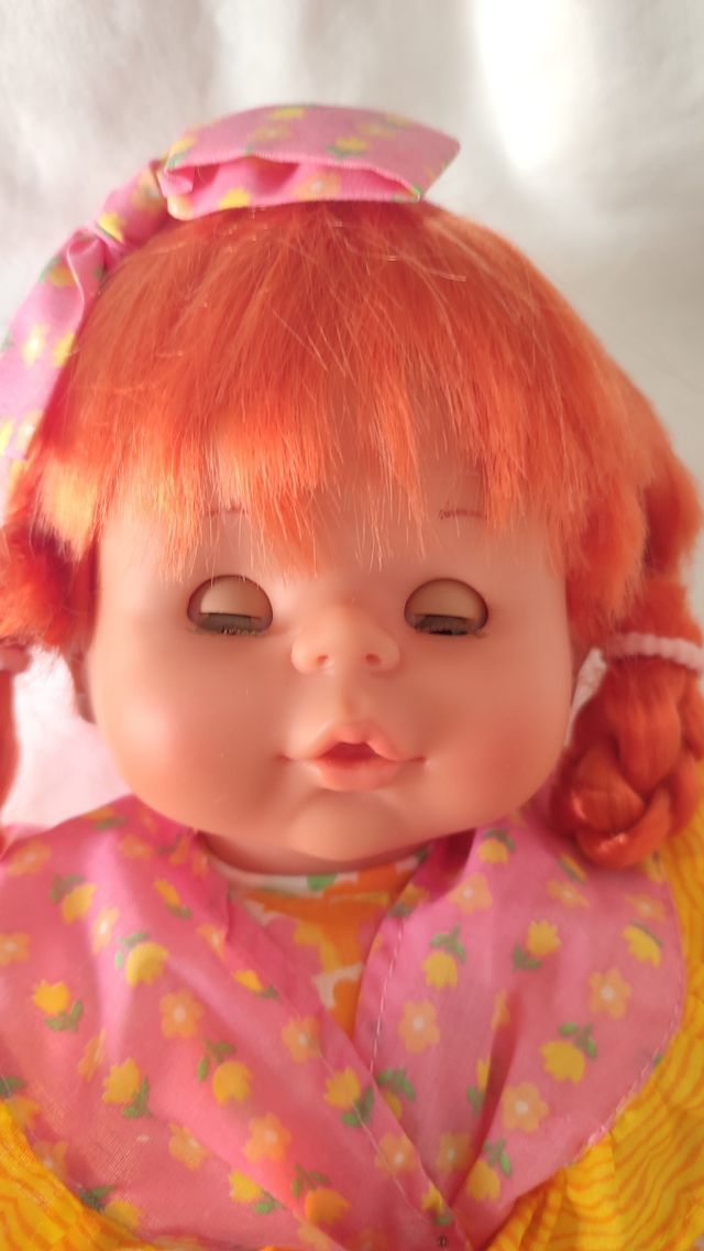 Muñeca de cuerpo blando años 80