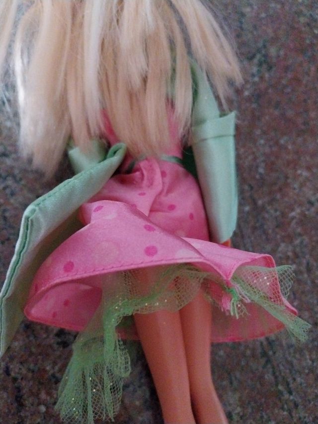 Barbie totally molla primavera 2004