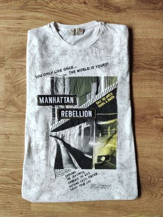 Camiseta de Zara blanca