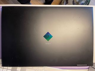 HP Omen 17-ck0004np 
