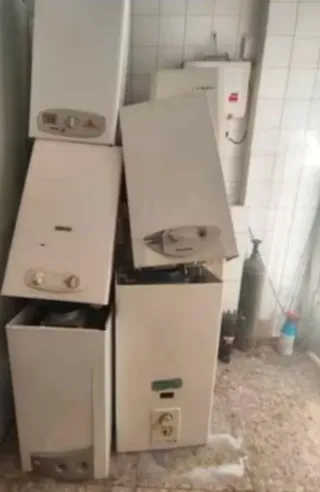 Fontanero urgencias 631585191