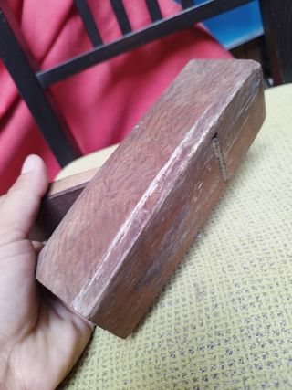 Cepillo antiguo carpintero.