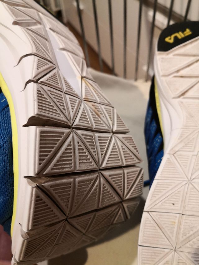 Scarpe da running Fila tg.46 usate