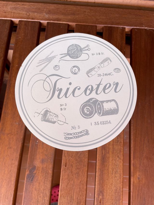 Scatola per cucito in legno con tre cassetti