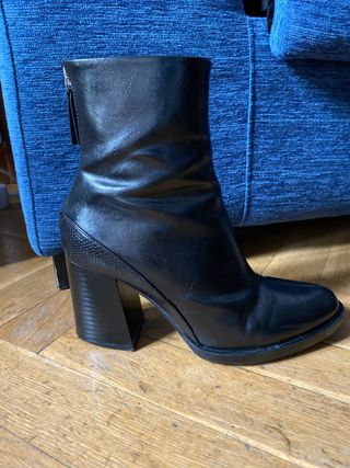 Botines piel negros Zara Basic