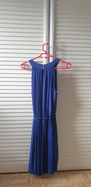 Vestido azulón de Mango de escote elegante