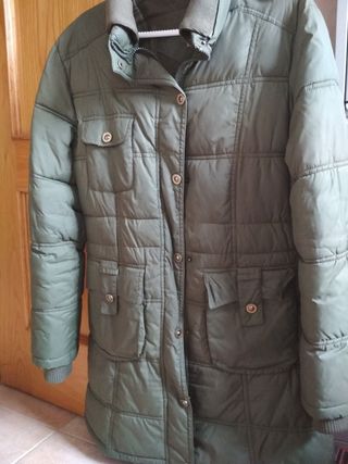 Abrigo verde militar