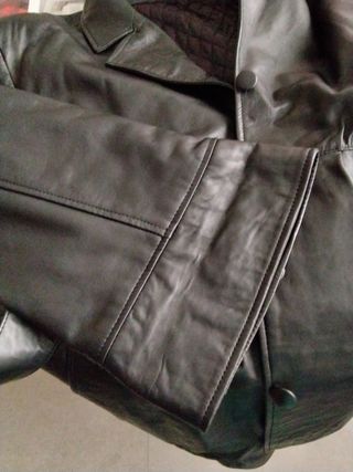 Parka piel ovino negro 