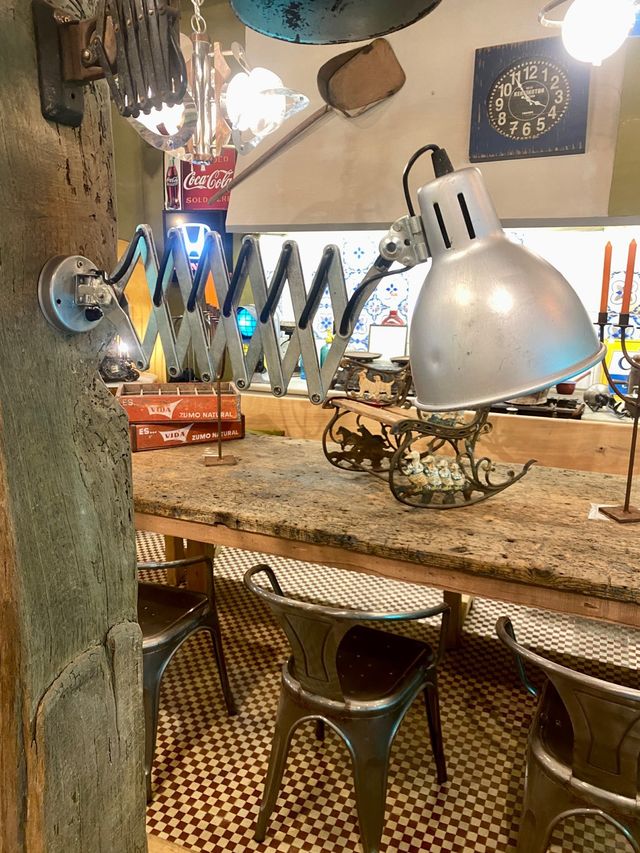 Lámpara flexo vintage . años 70. Cervera