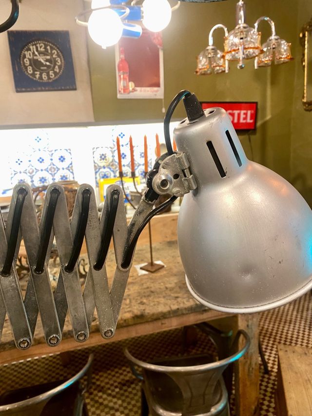 Lámpara flexo vintage . años 70. Cervera