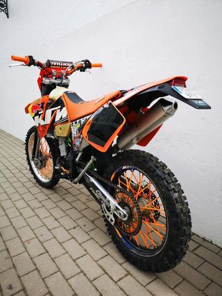 KTM EXC 520, acepto cambio COCHE O MOTO NAKED.