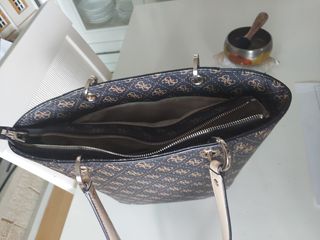 Bolso capazo Guess