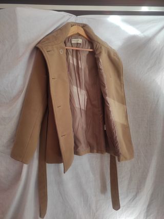 Abrigo de paño beige