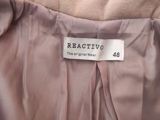 Abrigo de paño beige