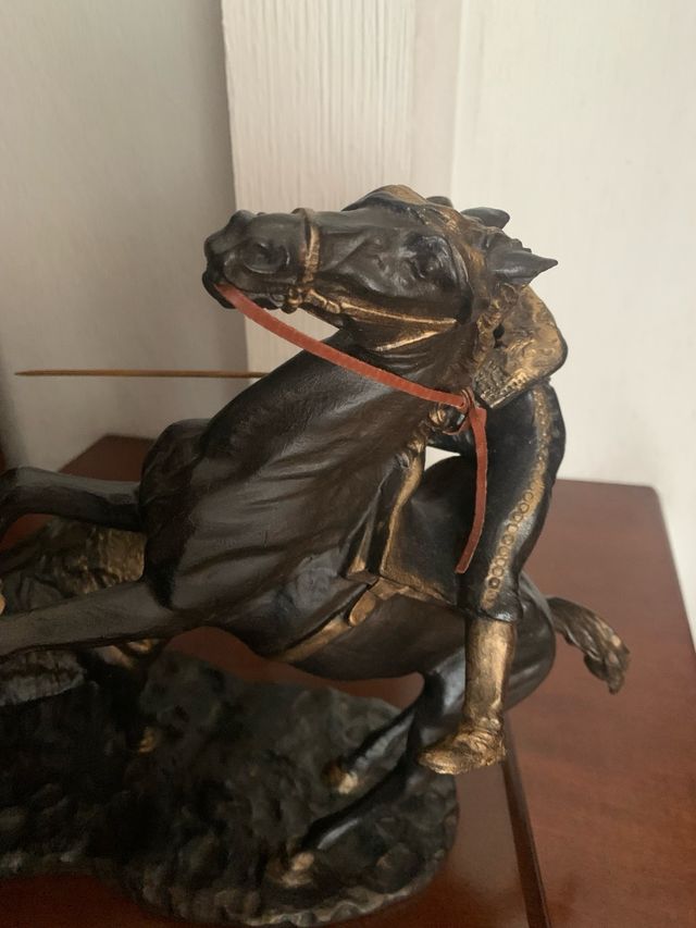 Figura picador a caballo y toro