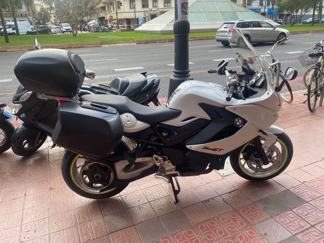 BMW F800GT