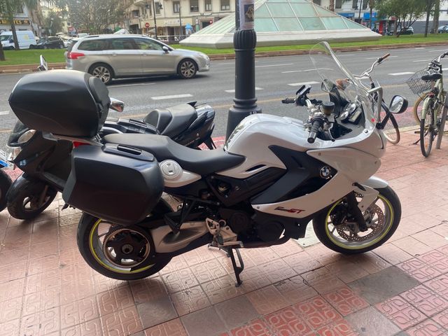 BMW F800GT