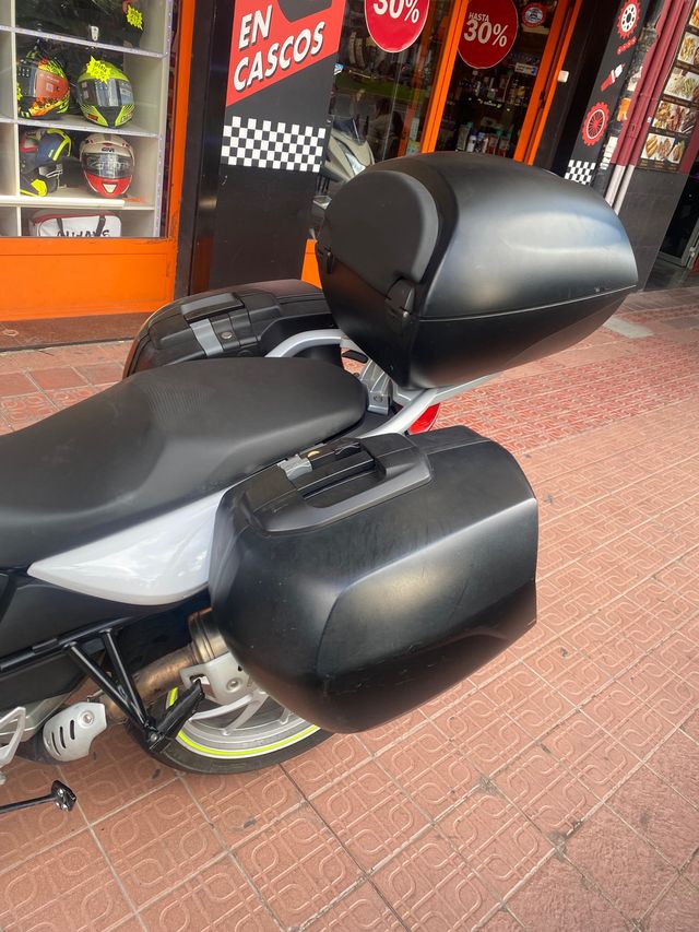 BMW F800GT
