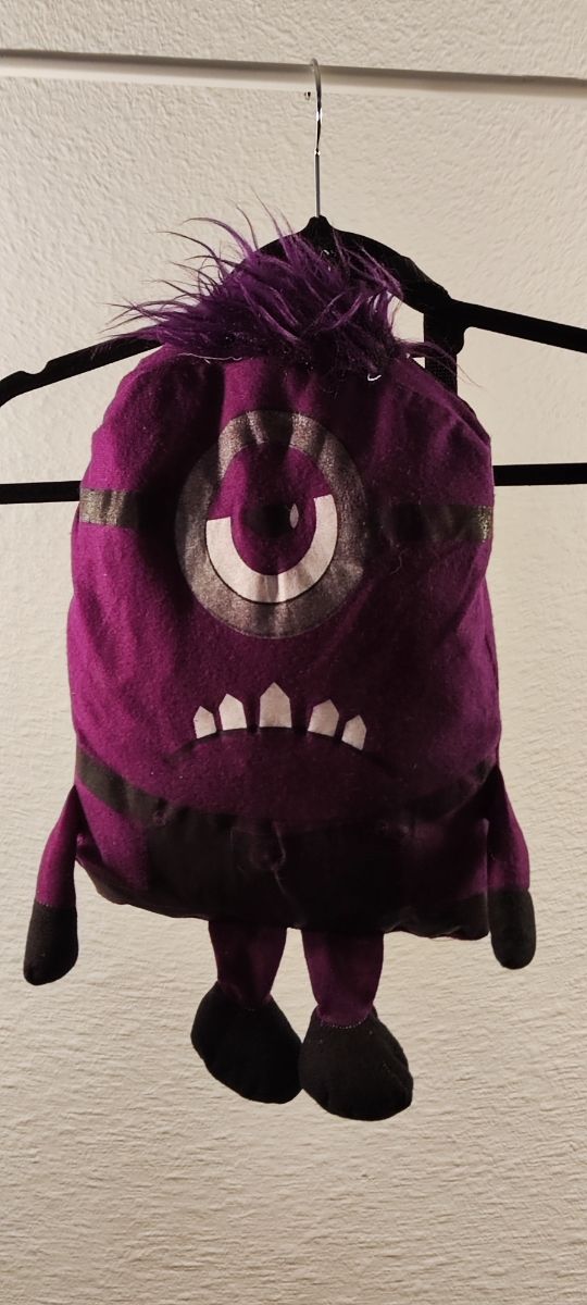 mochila morada