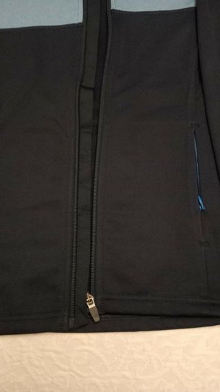 Chaqueta deportiva talla S, nueva