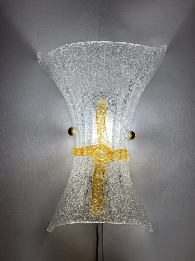 Lampada parete vetro soffiato "fiocco"