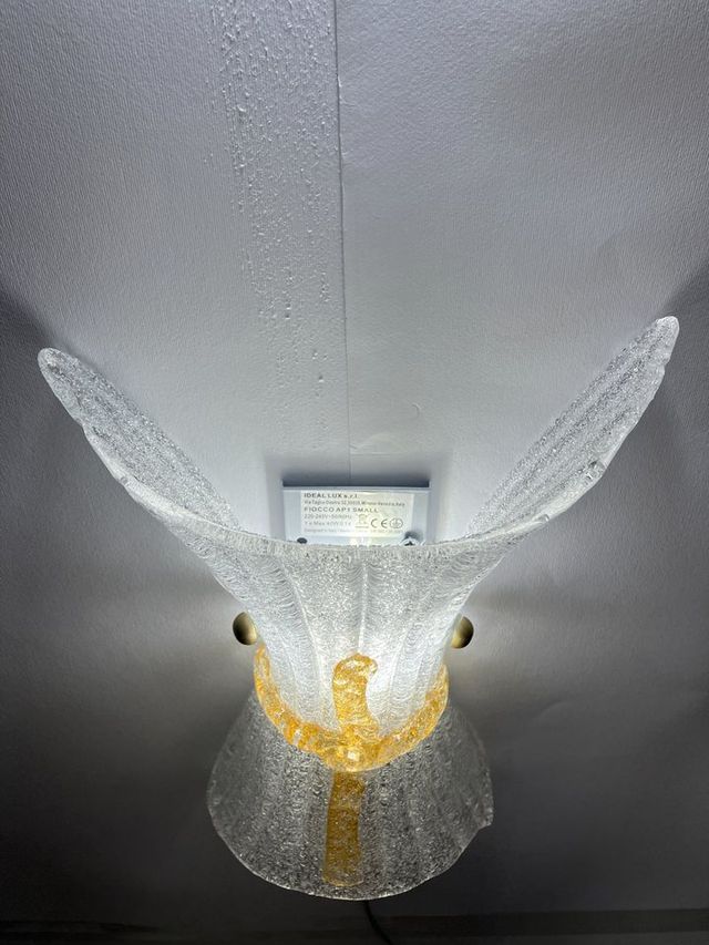 Lampada parete vetro soffiato "fiocco"