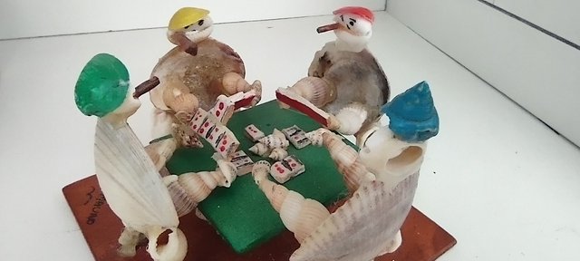 Decorazione artigianale con conchiglie(Decoración)