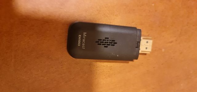 Dongle Miracast Android