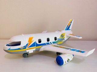 PinyPon Action: Emergencia en el avion