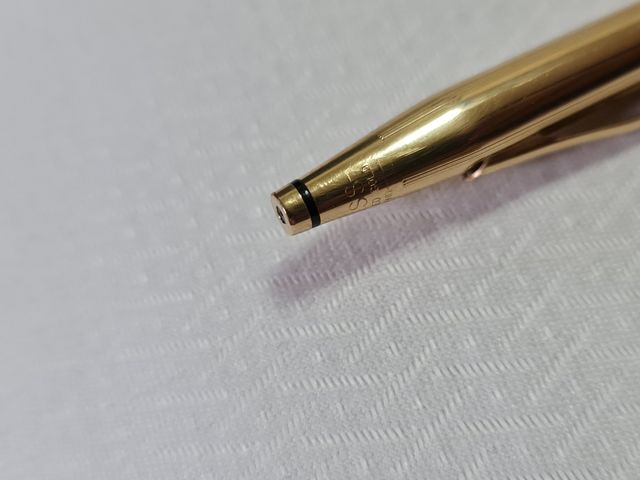 BOLIGR CROSS IN ORO LAMINATO 18K IRLANDA (LEGGI)