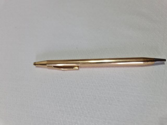 BOLIGR CROSS IN ORO LAMINATO 18K IRLANDA (LEGGI)