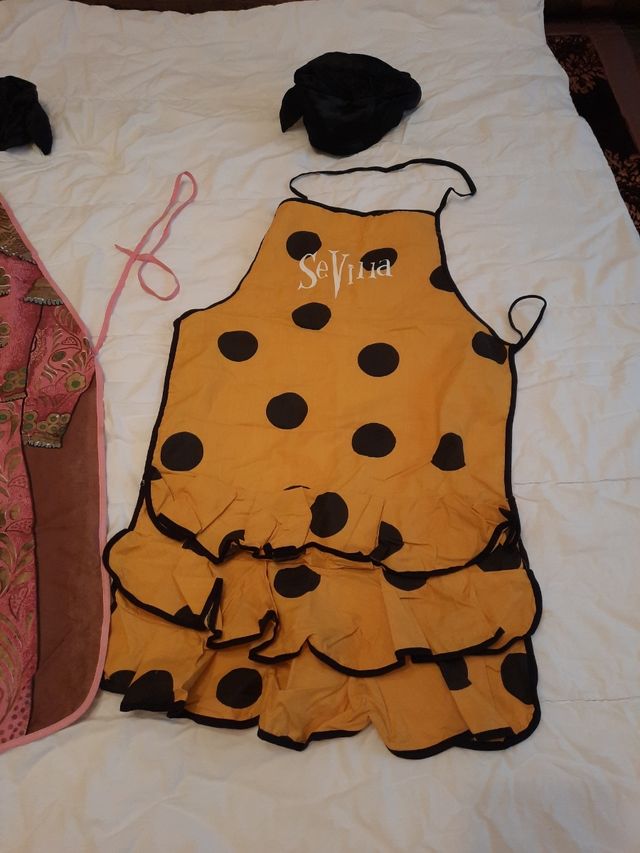 Delantales flamenca y torero