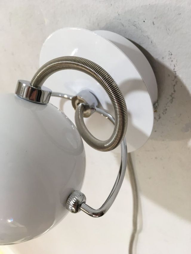 Faretto metallo bianco orientabile