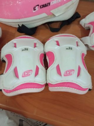 Mochila, casco y protección patinaje