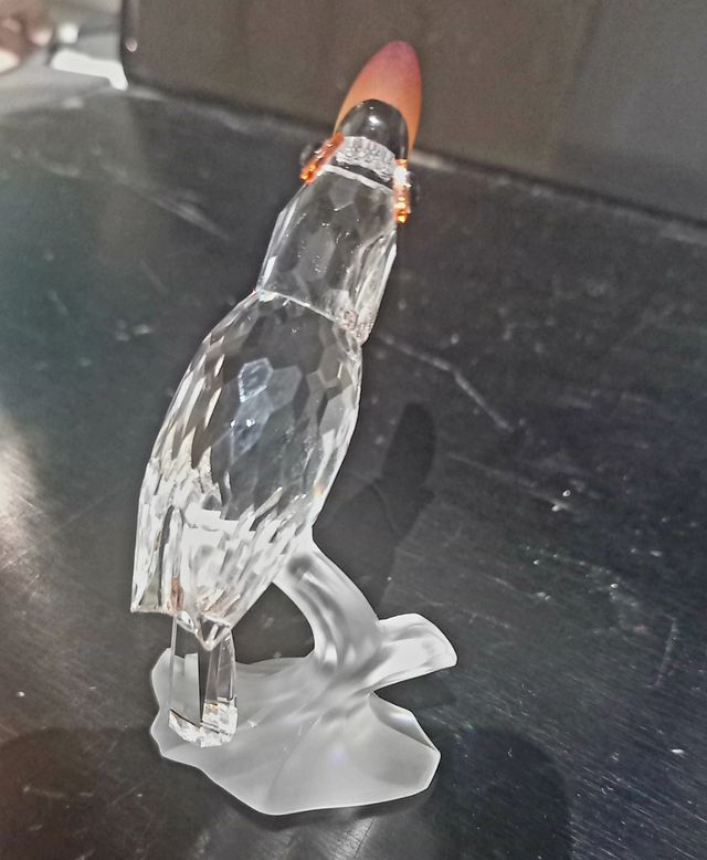 SWAROSKY tucano con becco colorato