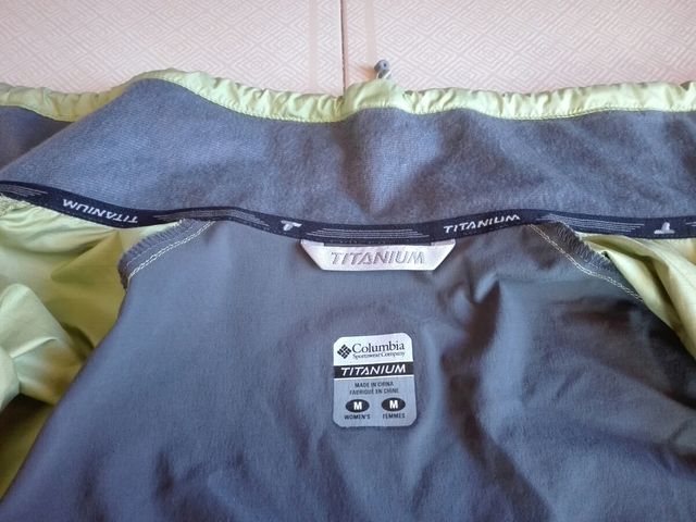 Columbia Titanium. Talla M