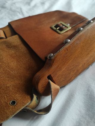 Bolso piel y madera 