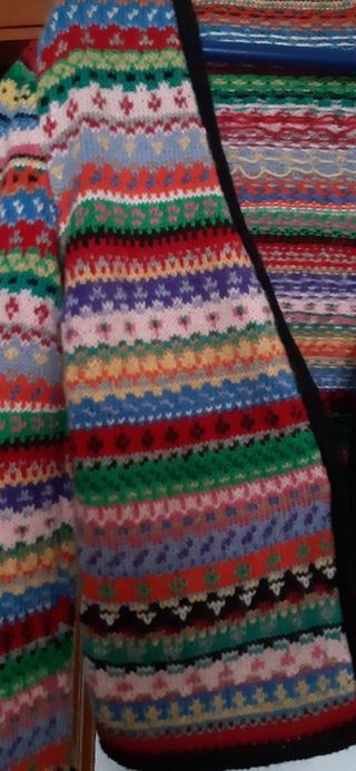 Chaqueta de punto artesanal