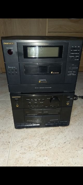 El equipo de musica radio DAEWOOD fm y Mw,lw , Aux