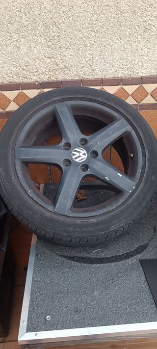 Llantas Volkswagen.