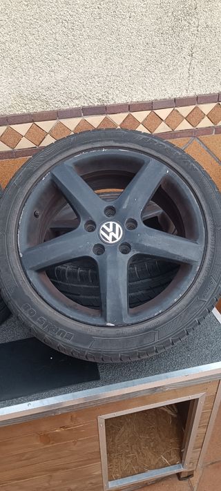 Llantas Volkswagen.