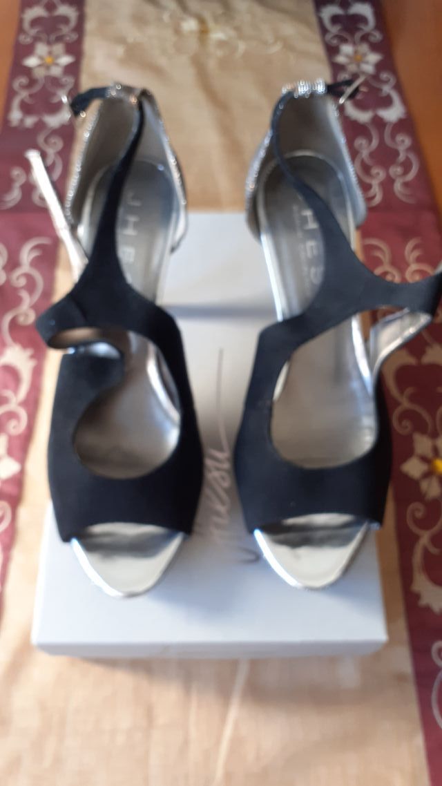 ZAPATOS FIESTA NUEVOS, N 38.  PRECIOSOS!!