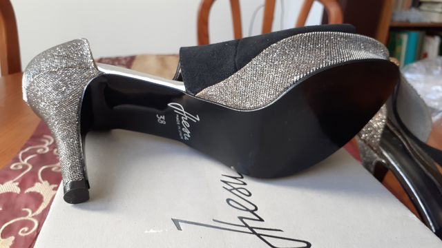 ZAPATOS FIESTA NUEVOS, N 38.  PRECIOSOS!!