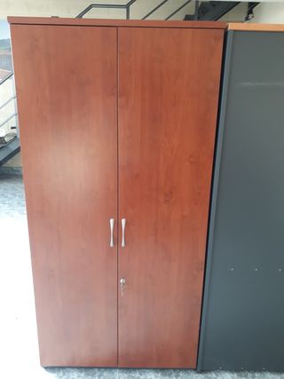 LOTE MOBILIARIO OFICINA