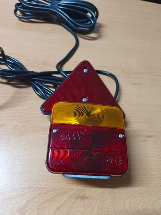 Piloto para remolque