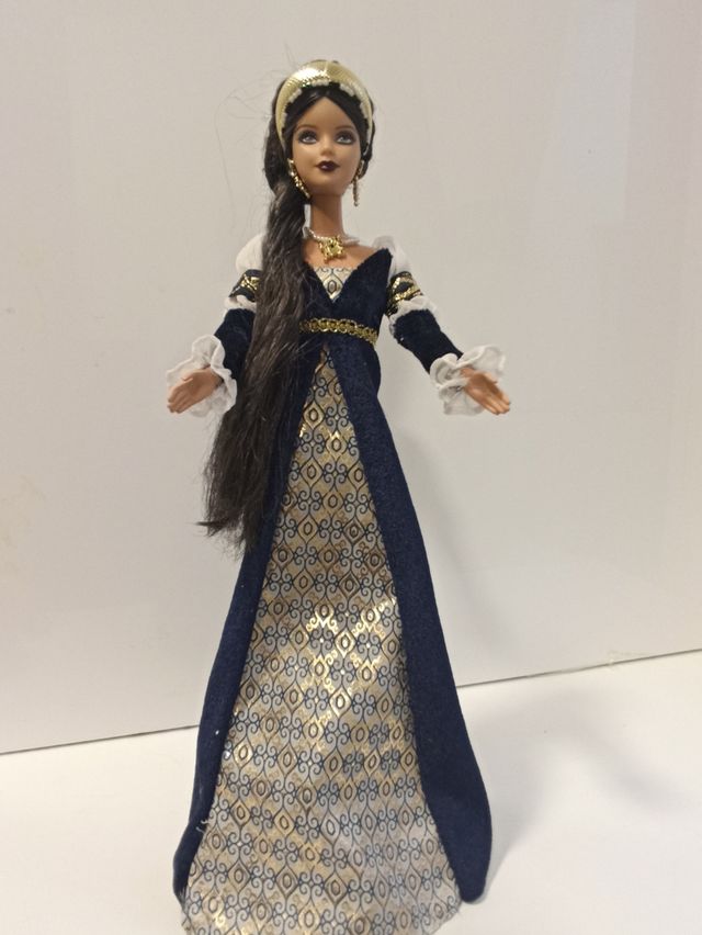 BARBIE PRINCESA OF RENAISSANCE